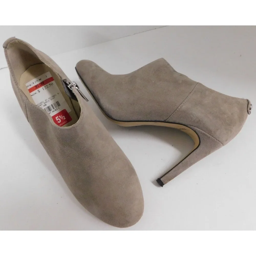 Michael Kors Beige‎ Suede Booties Sammy Shootie $175rt  Size 5.5 M